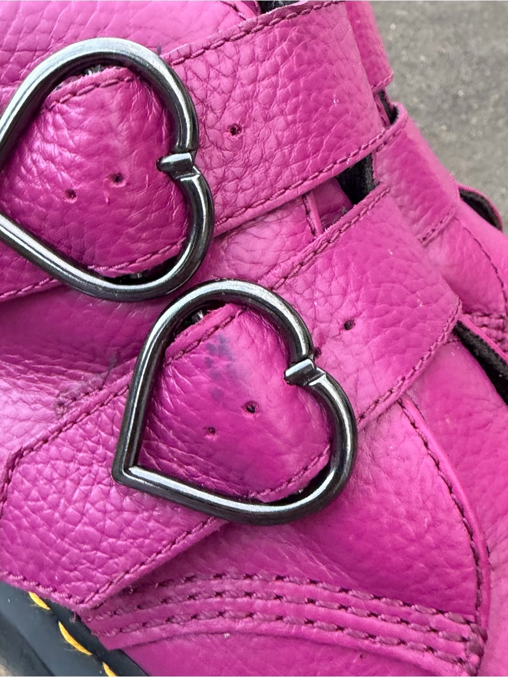 Dr Martens Devon Heart Milled Napa Leather Fushia Platform Combat Boots Size 8 - Picture 3 of 9